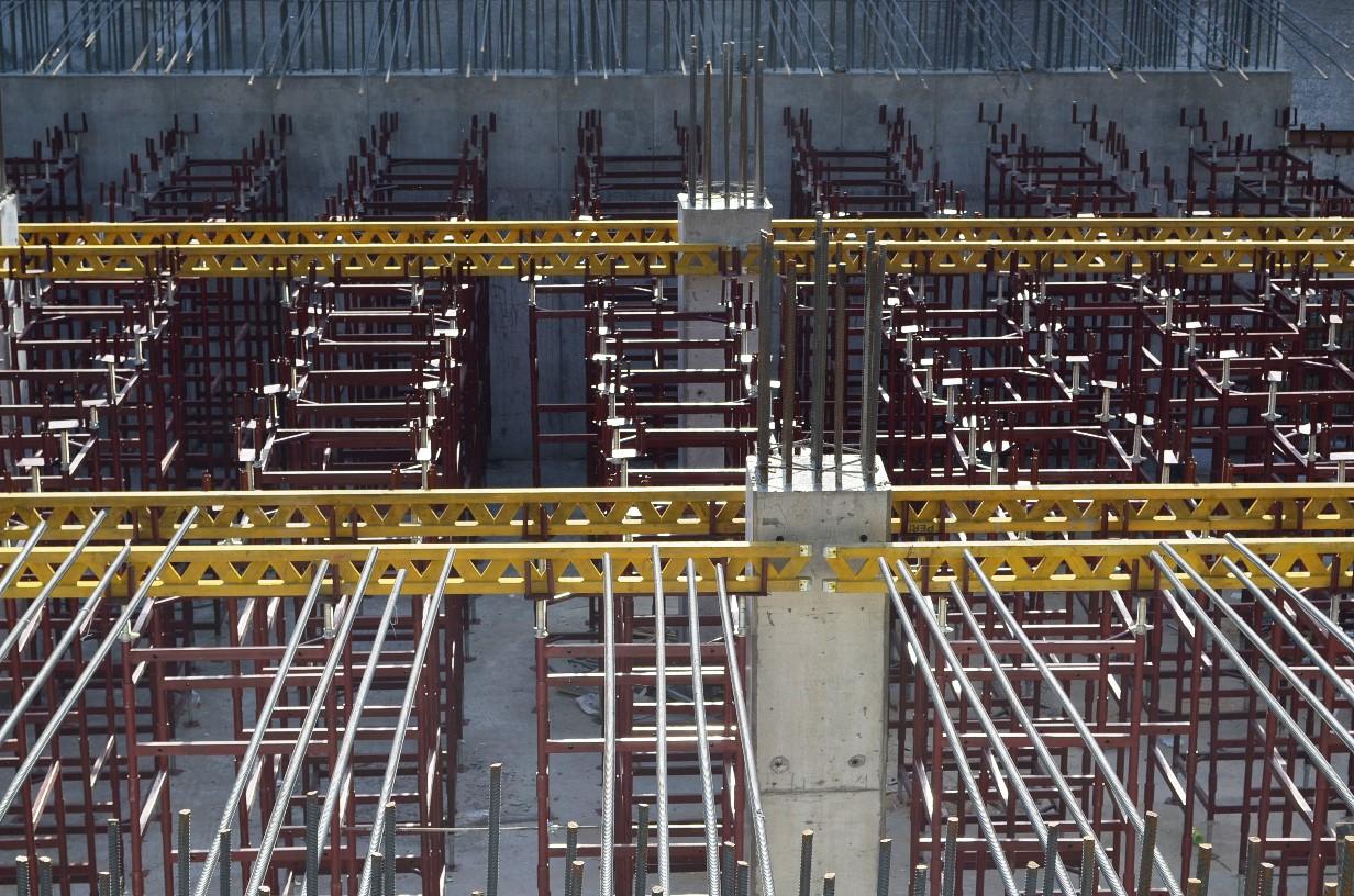 Конструкция лесов башенного типа