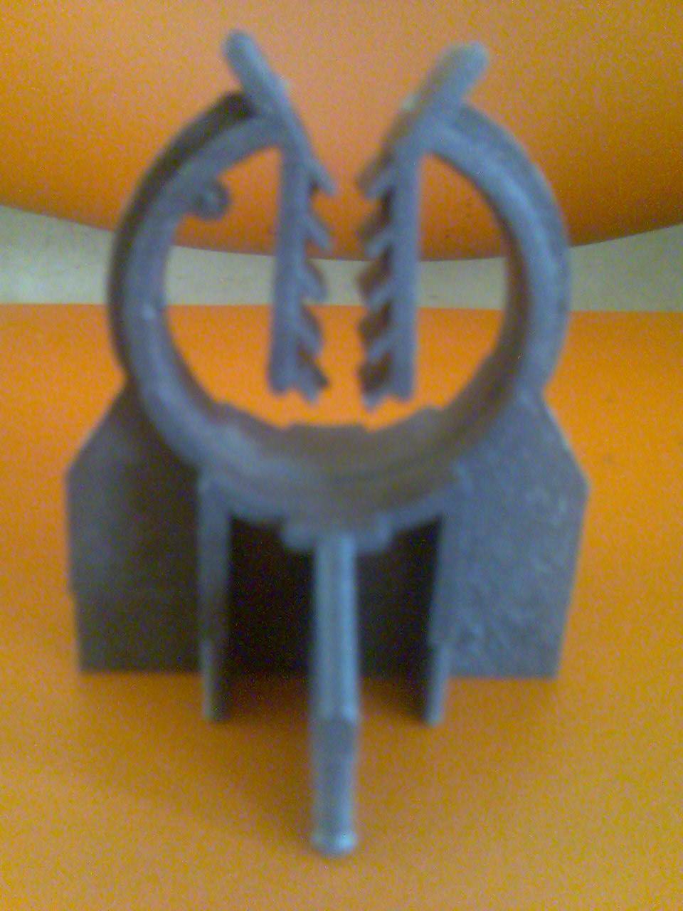 Опоры (фиксаторы) пластиковые