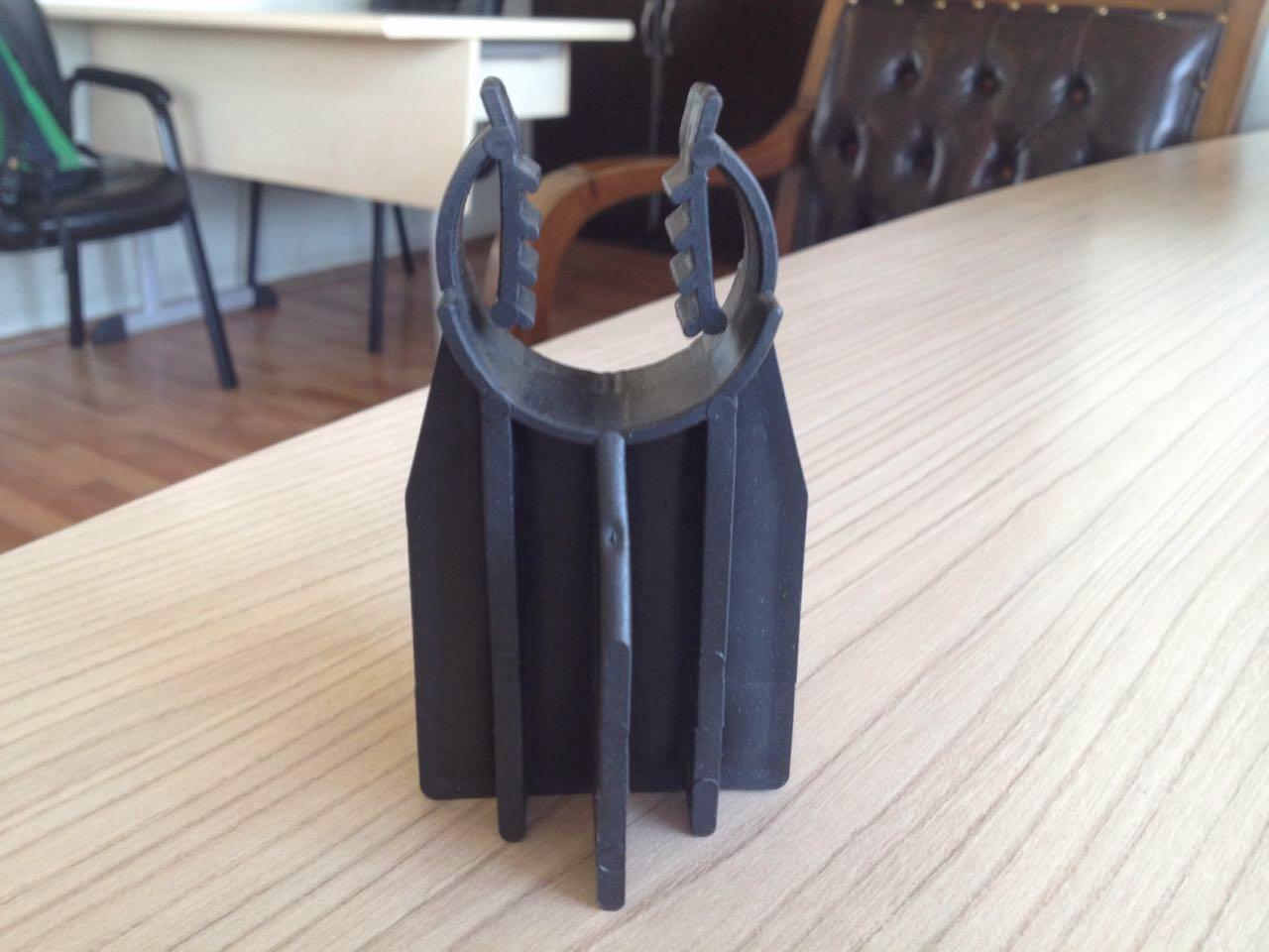 Опоры (фиксаторы) пластиковые